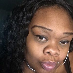 Meet your Posher, Raven